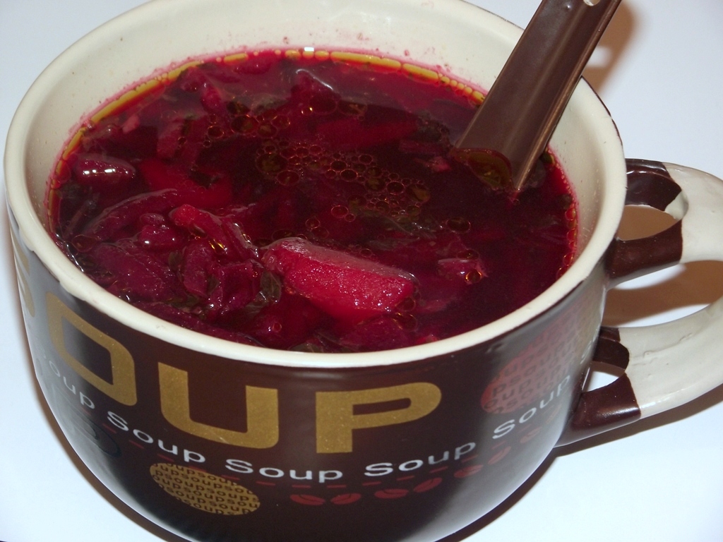 Bors de sfecla rosie