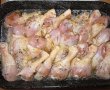 Pulpe de pui marinate in vin cu sote de mazare-2