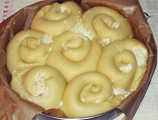 Placinta melc cu branza de vaci