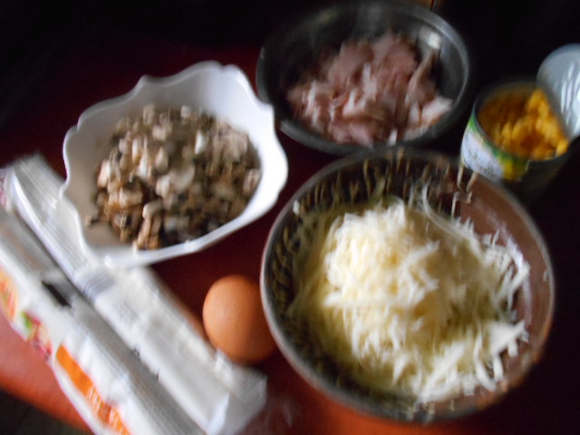Aperitiv rulouri foietaj