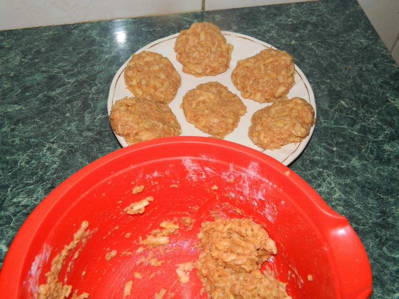 Desert chiftele din mere