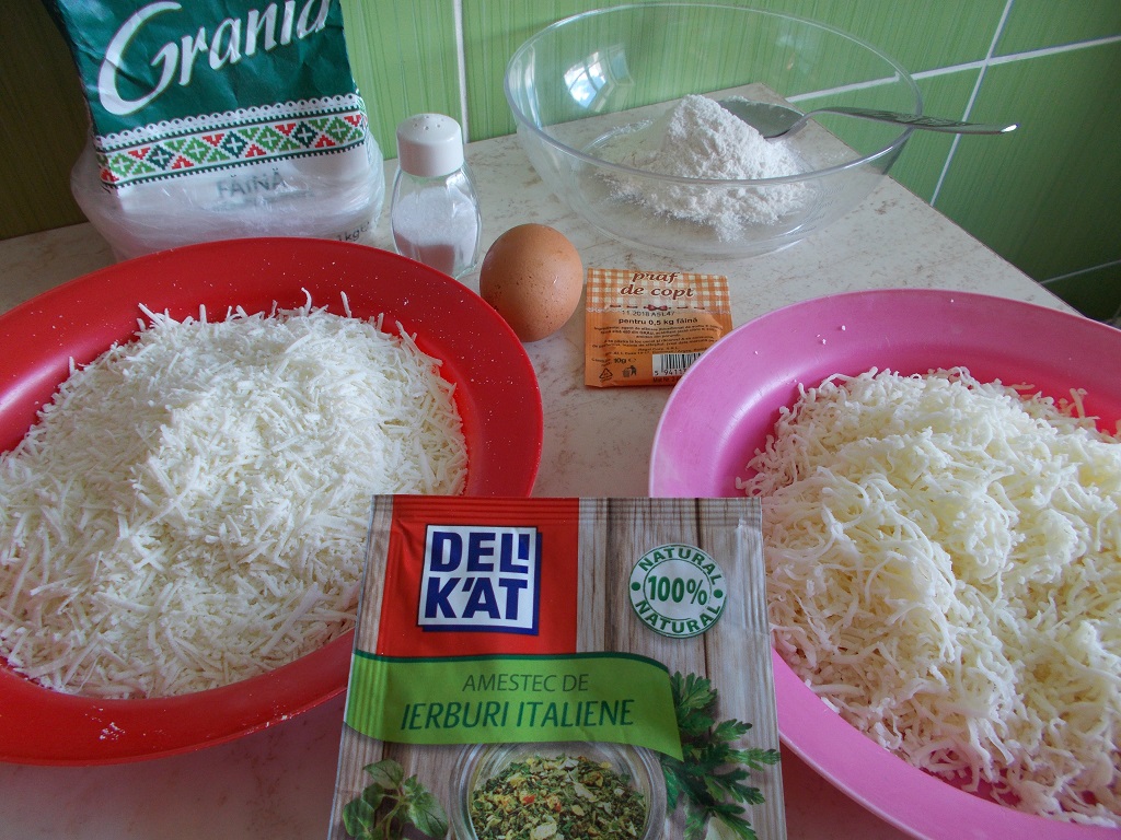 Bulete din cascaval, cas sarat si ierburi italiene