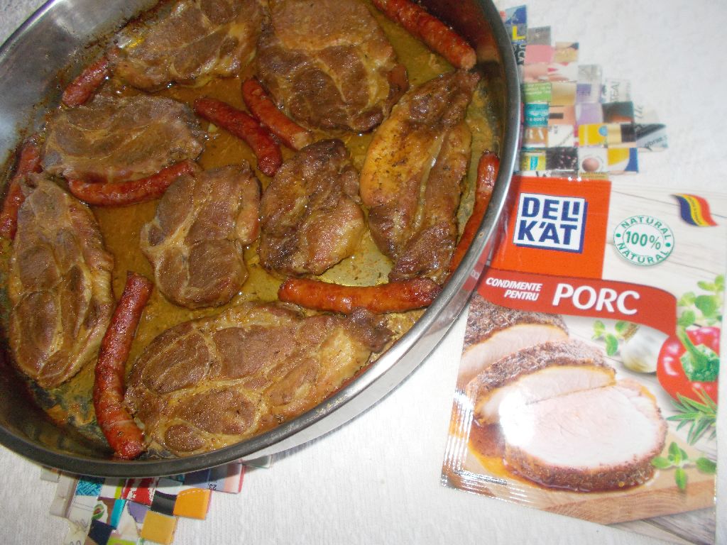 Ceafa de porc la cuptor