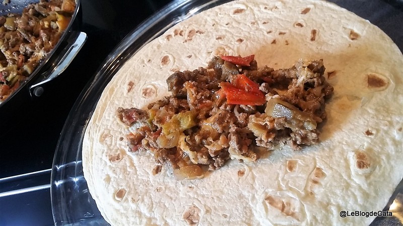 Fajitas cu carne si ghiveci de legume