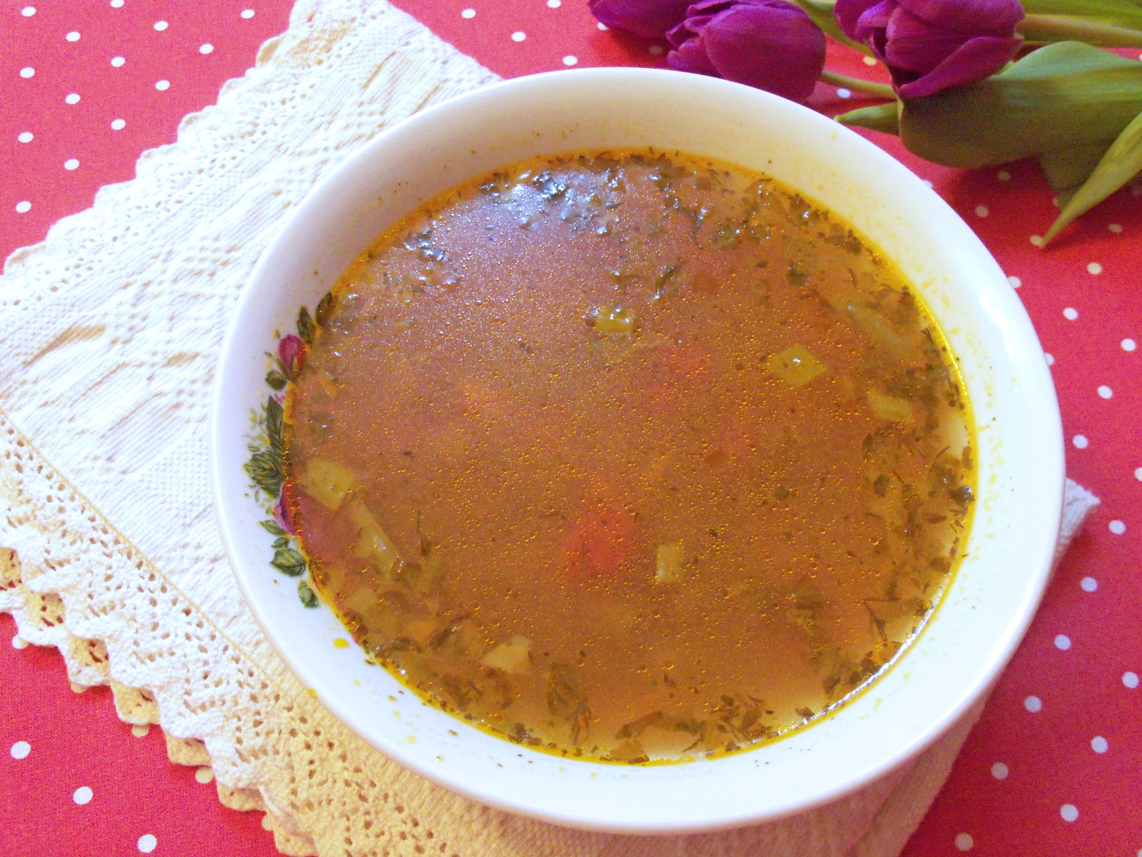 Ciorba de fasole verde acrita cu zeama de varza