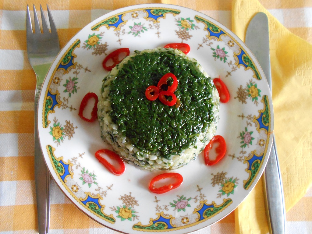 Pilaf cu urzici si leurda