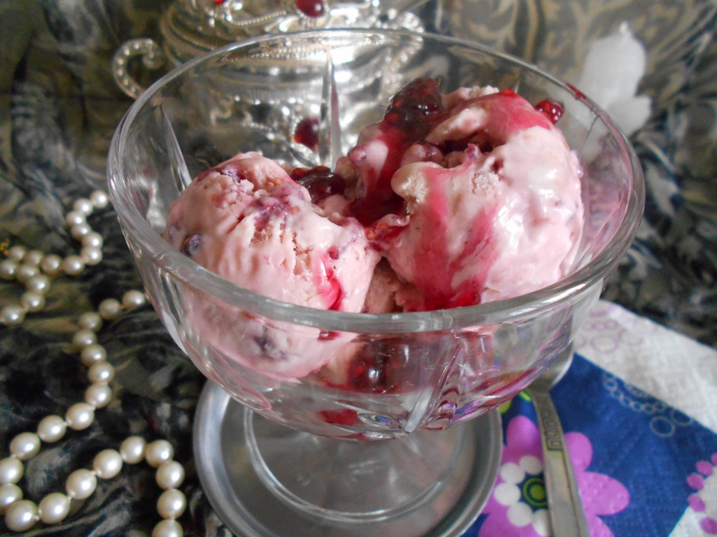 Desert inghetata de zmeura