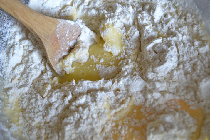 Desert gogosi crocante cu sirop