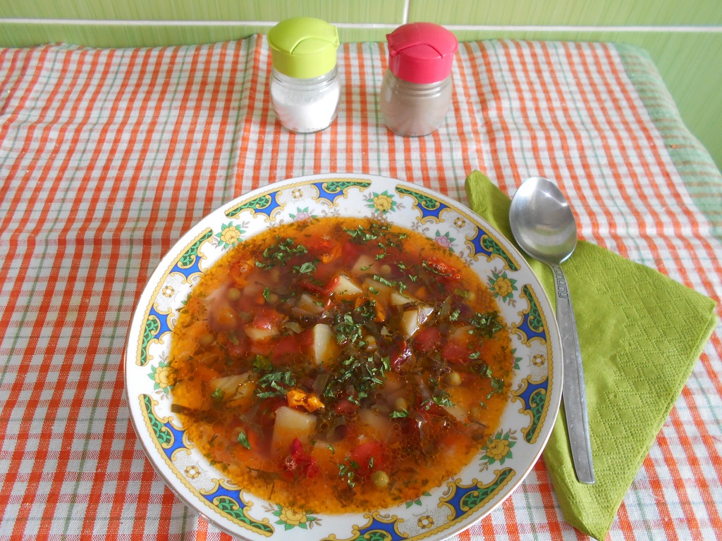Bors de legume, cu loboda si leustean
