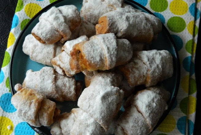 Desert cornulete cu umplutura de dovleac copt