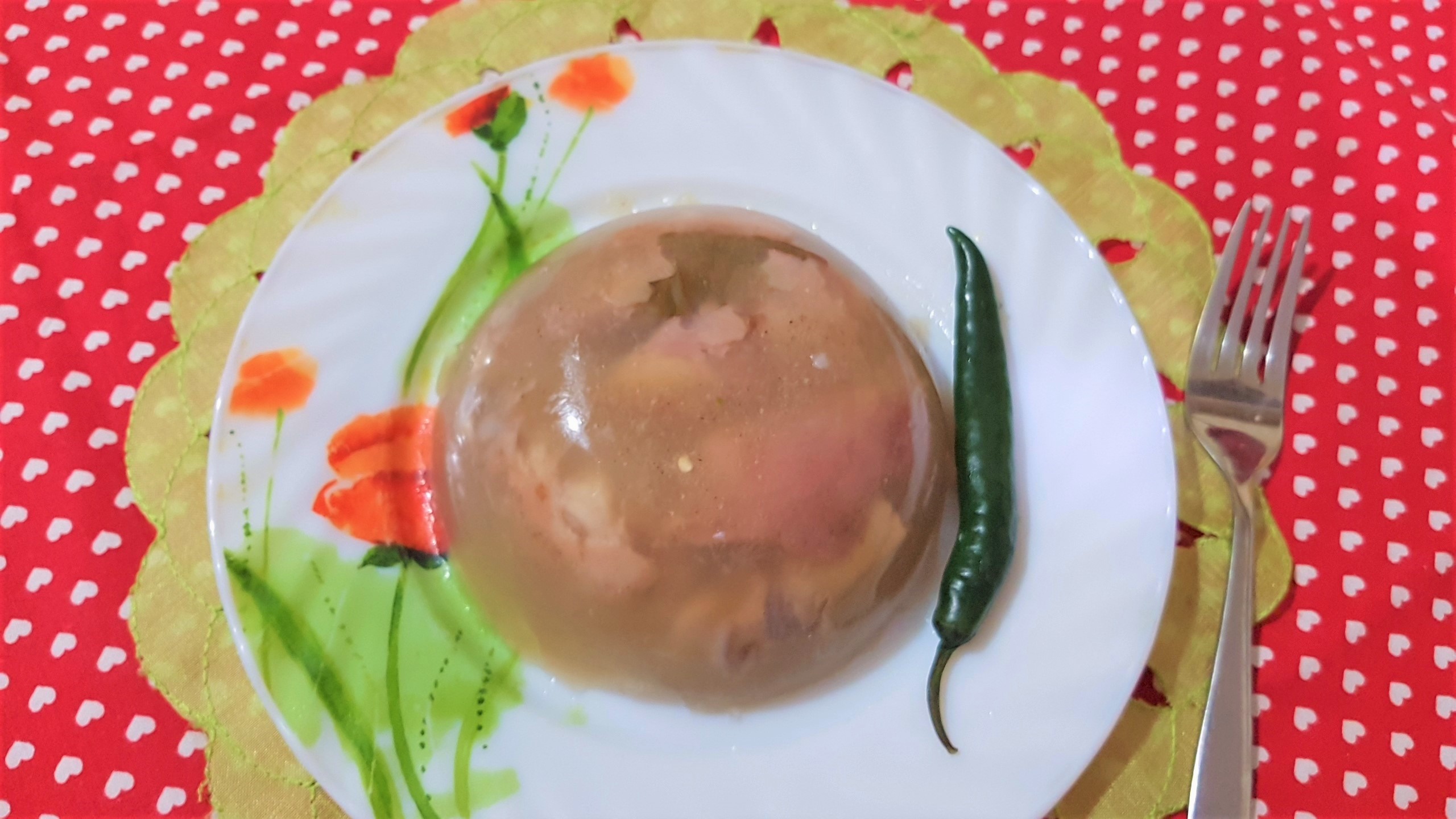 Racituri din urechi si adidasi de porc