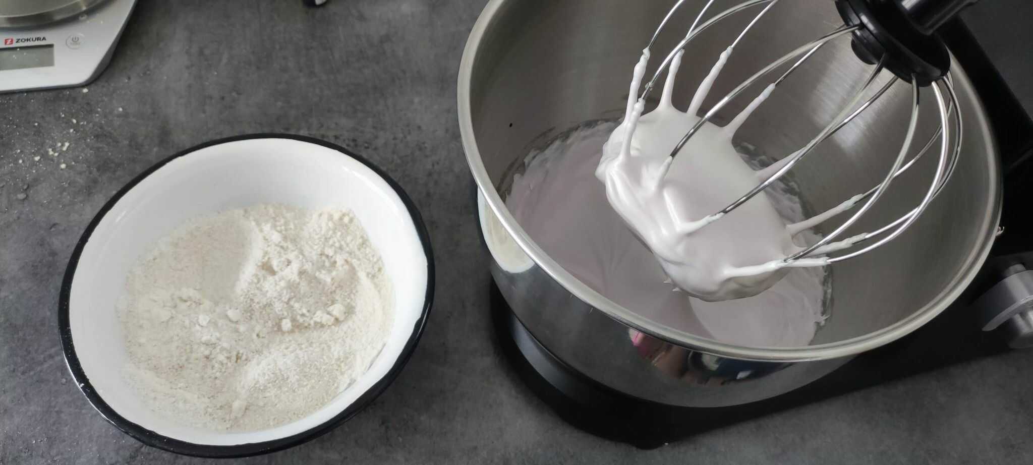 Desert macarons cu crema de lamaie