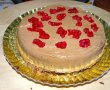 Reteta de tort cu crema de unt cu ciocolata si jeleu de coacaze rosii-32