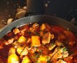 Tocăniță cu carne de porc - Gust și savoare într-o rețetă simplă-1