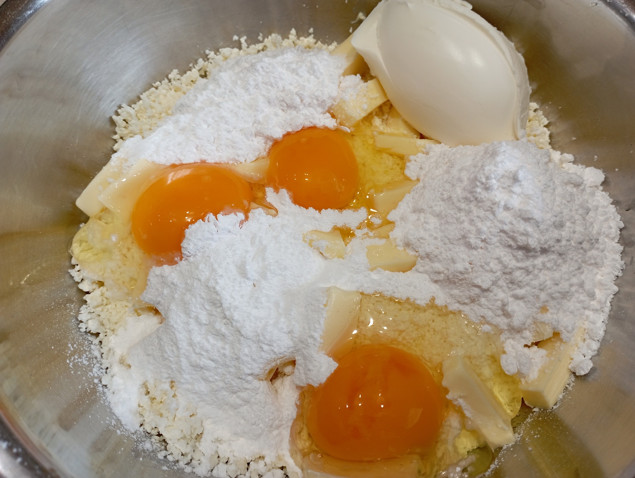 Pasca poloneza in 2 culori