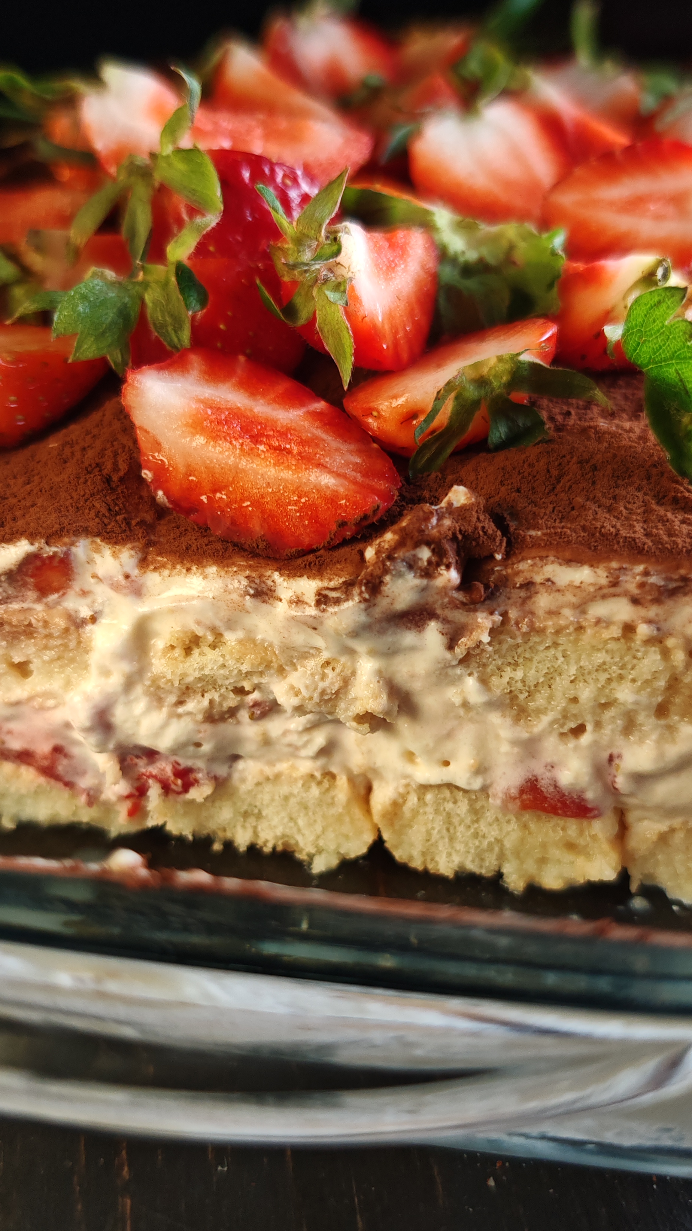 Tiramisu cu căpșuni - Desertul delicios și parfumat