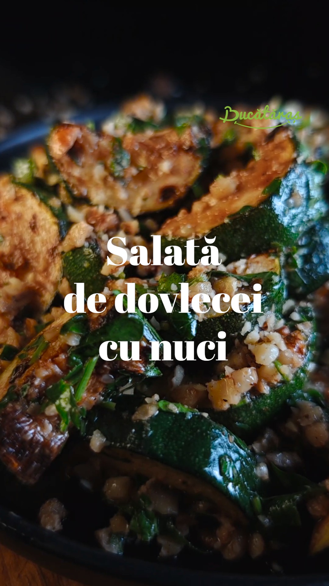 Salată de dovlecei cu nuci - Rețeta simplă și savuroasă