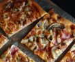Pizza rapidă cu blat de clătite - Rapidă și delicioasă-1