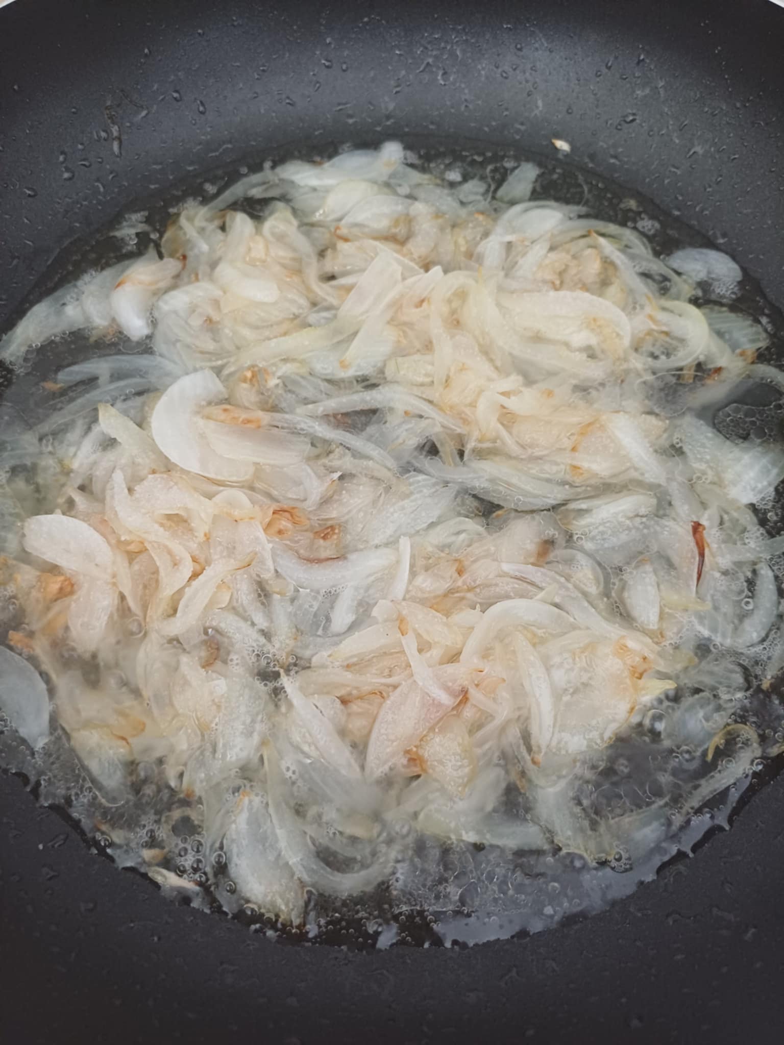 Cartofi lionezi - Reteta simpla si gustoasa de post