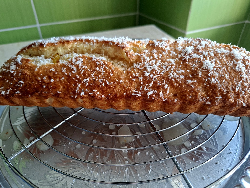 Chec Pina Colada - Pufos, aromat si usor de facut