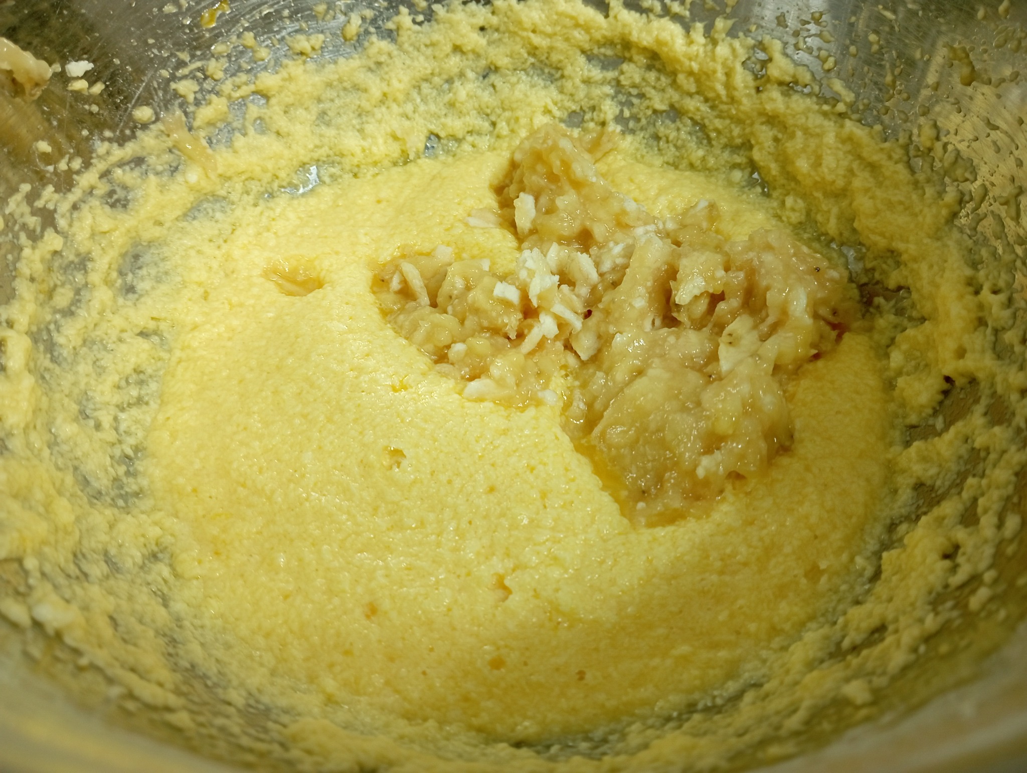 Banana bread cu afine si nuci