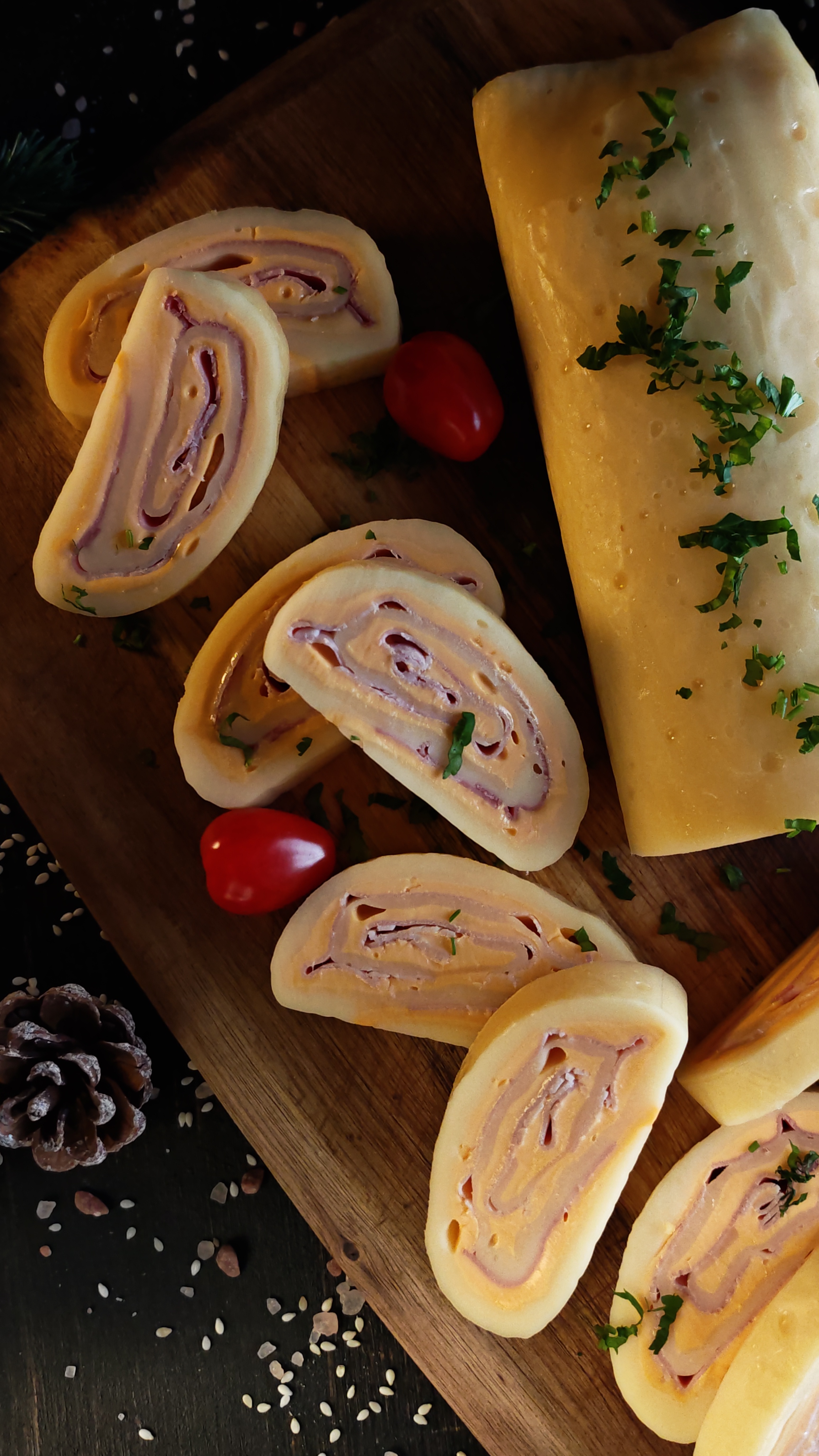 Ruladă de cașcaval - Aperitivul rapid și gustos