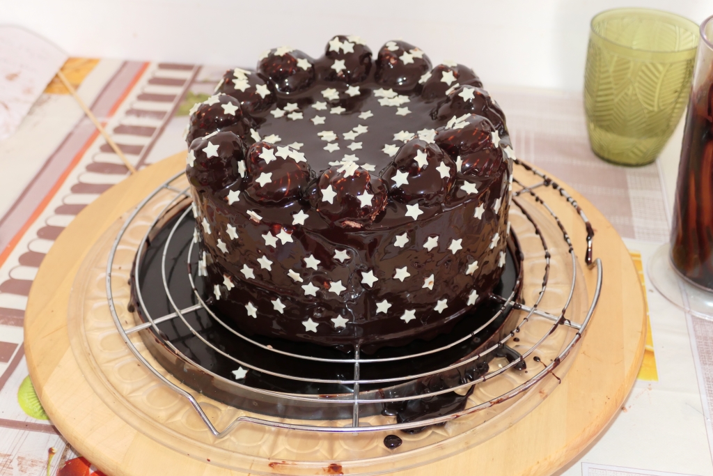 Tort ''noi doi si 32 de ani'' - Desertul aniversar plin de savoare